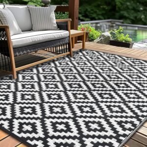 Outdoor Plastic Straw Patio Rug - Durable Waterproof Camping Area Rug for Patios, RV, Porch, Balcony, and Deck - Black and White, 4x6 ft