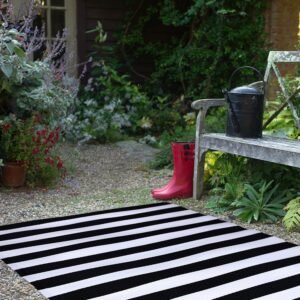 FH Home Outdoor Rug - Waterproof, Fade Resistant, Reversible - Premium Recycled Plastic - Striped - Porch, Deck, Balcony, Mudroom, Laundry Room, Patio - Brittany - Black & White Crease Free - 3 x 5 ft