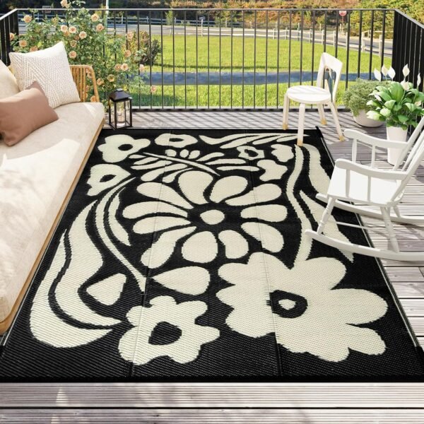 Wonnitar 6x9 Outdoor Rug, Waterproof Plastic Straw RV Outdoor Rugs, Reversible Large Portable RV Camping Rugs, Outsided Abstract Flower Patios Area Rug for Deck Backyard Balcony, Black and White